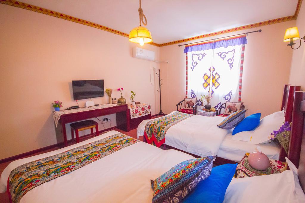 Wo Home Hostel Jiuzhaigou Exteriör bild